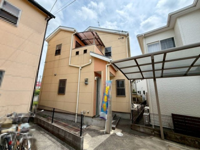 【エントランス】 | 和田町　中古一戸建 | ガスコンロ交換します！３口コンロの使いやすいキッチンです！お料理の幅も広がりますね！