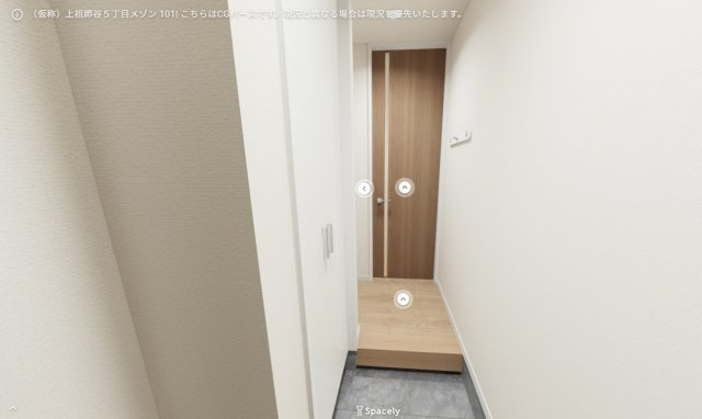 シャルマンSKJの玄関