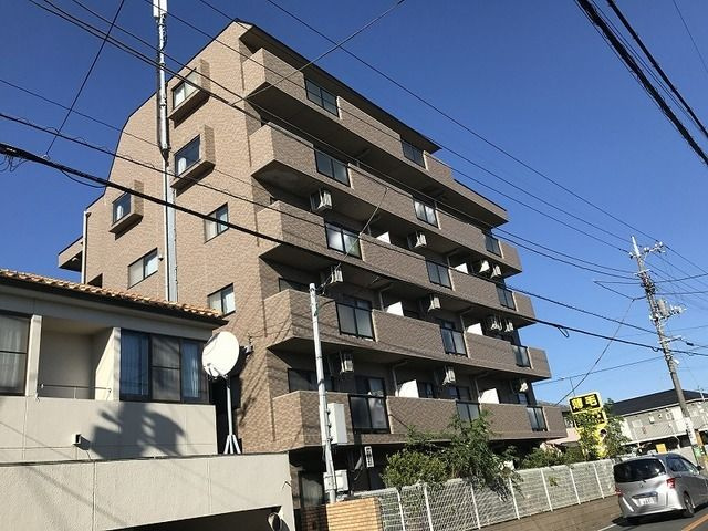 サニーコートの外観