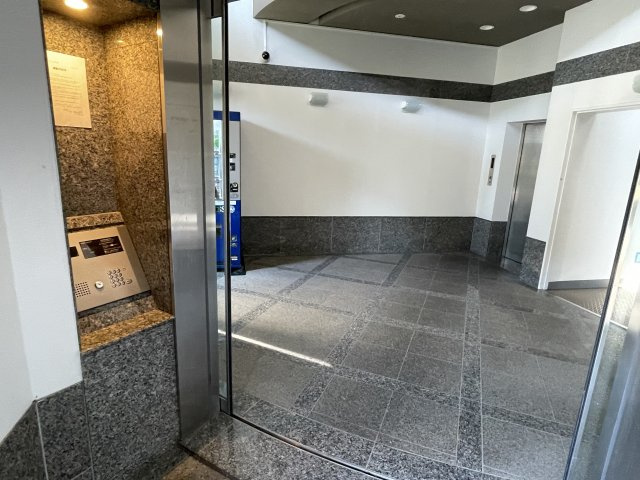 ヴァンヴェール府中のロビー