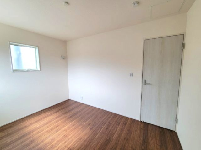売新築戸建　富士市水戸島の洋室