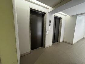 シャトー東洋南青山のロビー|※別部屋参照