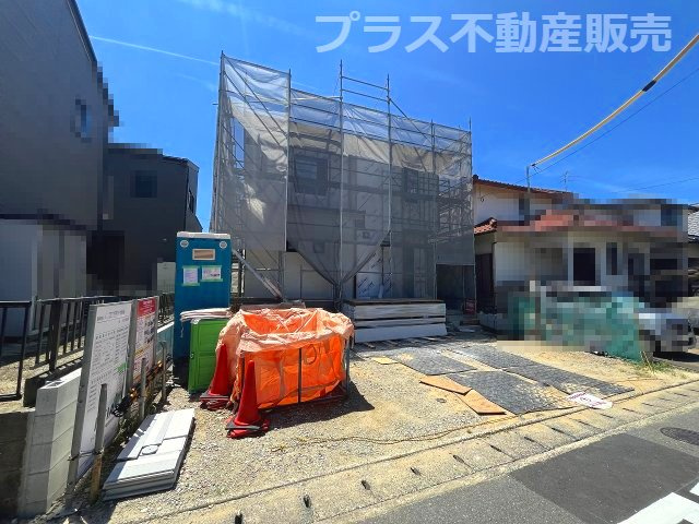 【外観】 | 福岡市東区雁の巣2丁目8期　1号棟（全1棟）【仲介手数料無料・0円】 | 現地写真。プラス不動産販売なら、現場の全ての棟をまとめてご見学頂けます。