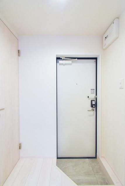 ハーモニーテラス東野八反畑町Ⅱの玄関