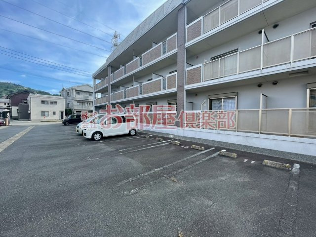フィオーレの駐車場|駐車場があります