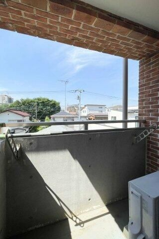所沢市緑町４丁目の賃貸マンションのバルコニー