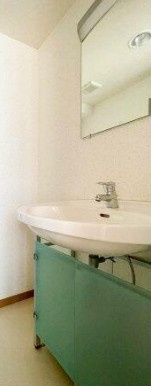 所沢市緑町４丁目の賃貸マンションの洗面所