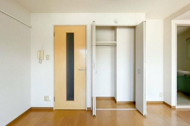 所沢市緑町４丁目の賃貸マンションの収納