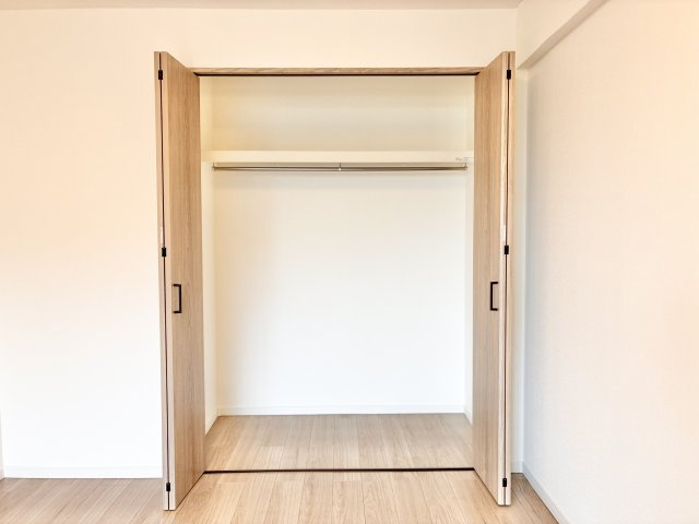 グローリアス本郷の収納