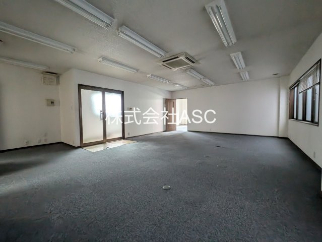 福島１棟　店舗・事務所の内装