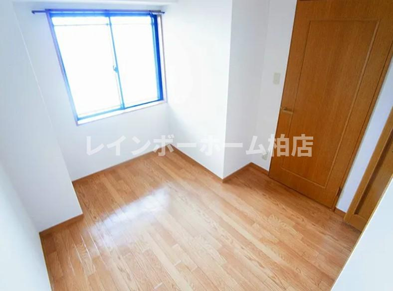 【仲介手数料：50％OFF】対象物件！の洋室|個人の部屋や寝室として使える洋室です