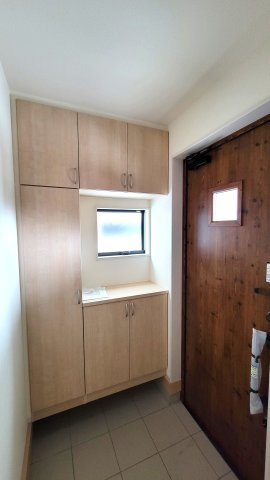 売新築戸建　富士宮市宮原の玄関