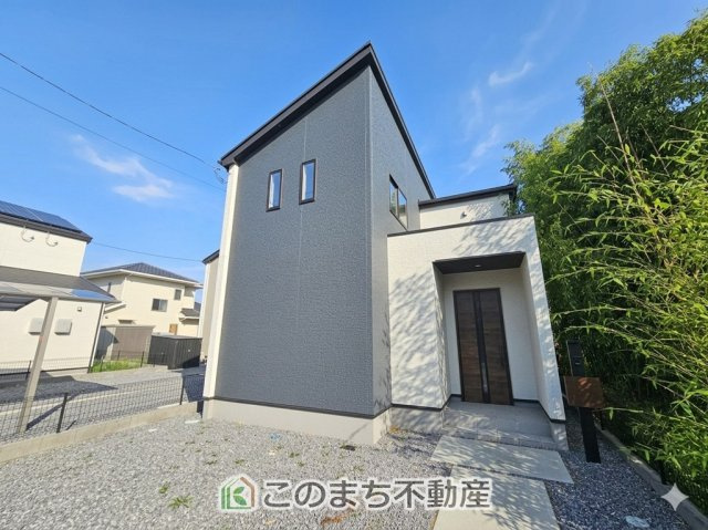 GRAFARE小山市神鳥谷2期の外観|本日ご内覧できます(*^^*)
お電話でのお問合せが非常にスムーズです！
現地直接集合のお待ち合わせも大丈夫です！
お気軽にお問合せ下さい(^^)/