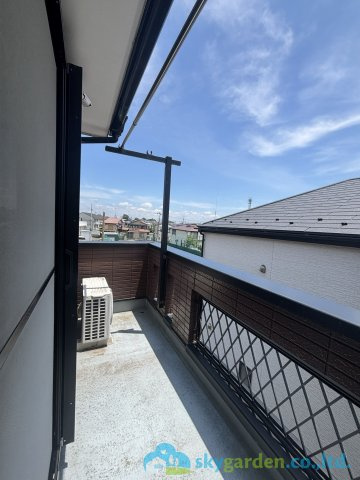 平塚市広川　中古戸建のバルコニー