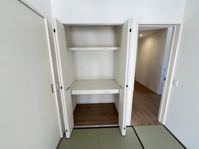 【収納】 | 福岡市東区奈多3丁目1期　2号棟（全4棟）【仲介手数料無料・0円】 | 施工例。2階にもトイレです。施工例は完成時と異なる場合があります。
