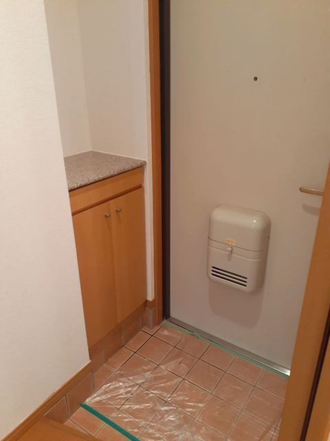 アビタシオン・Ｍの玄関