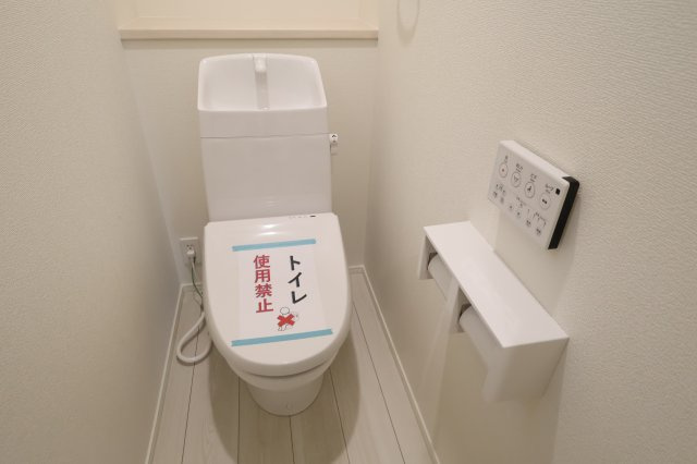 《仲介手数料無料》岩槻区城南１丁目5-41-1新築一戸建てリナージュのトイレ|1階