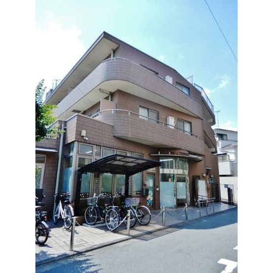 【外観】 | テルマール・タカセ | 鉄筋コンクリート造のがっちりとした建物。