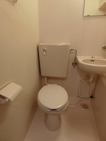 シャトレーヌ南加瀬のトイレ|他のお部屋の参考写真となります。