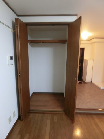 シャトレーヌ南加瀬の収納|他のお部屋の参考写真となります。