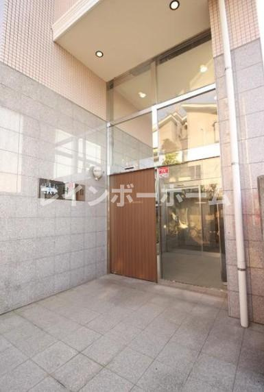 ダイワティアラ村上駅前マンションⅡのエントランス