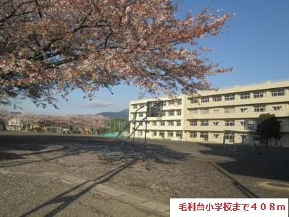 ラ・アベリールの周辺|小学校まで408m