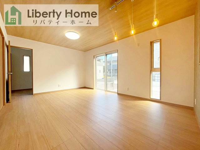 土浦市荒川沖西第2期　新築戸建　3号棟の居間・リビング