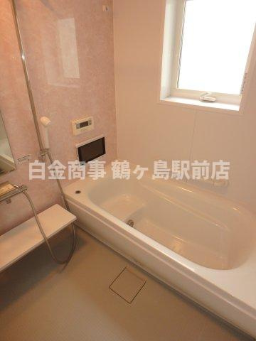 坂戸市長岡中古戸建の浴室