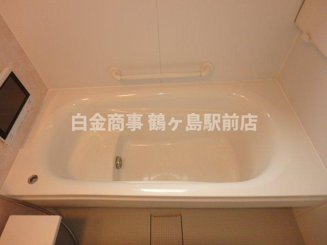坂戸市長岡中古戸建の浴室