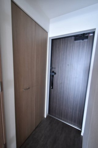 ラグゼナ上前津の玄関