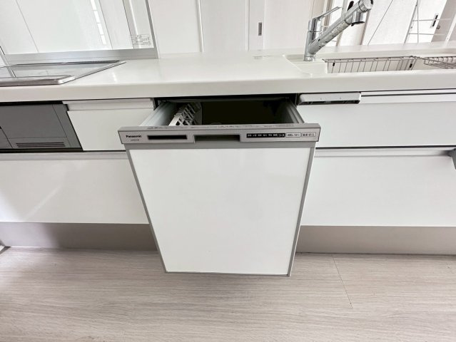 中古戸建　不破郡垂井町綾戸　平成30年築の設備|食器洗い乾燥機