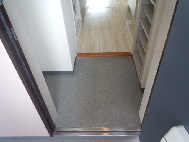 アルテ曽根の玄関