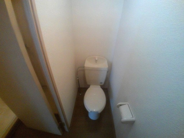 ダイコーポ西藤江のトイレ