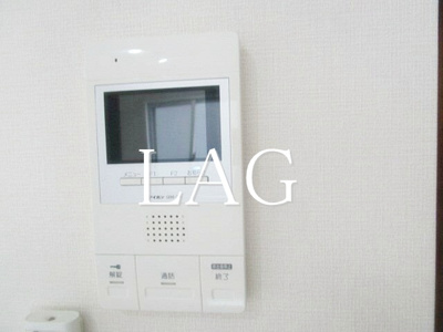 【セキュリティ】 | クラージュ中野 | モニター付インターホンです。