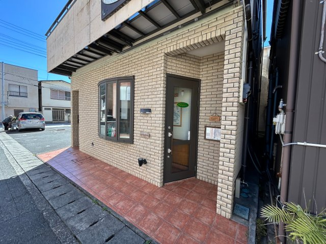 下田市一丁目　貸店舗の外観|入口