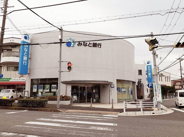 ルーナジェーナの周辺|みなと銀行岩岡支店まで900m