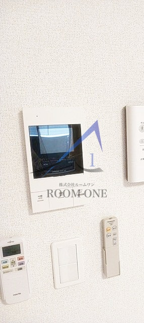 メゾン　アイティー　キングのセキュリティ|モニター付インターホンです。