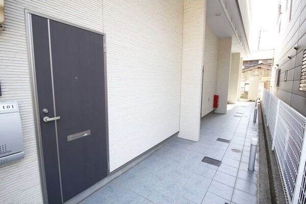 ボヌール本陣(大日町)