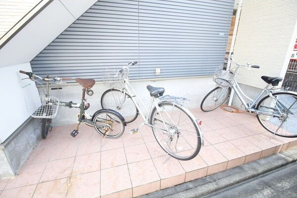 ボヌール本陣(大日町)
