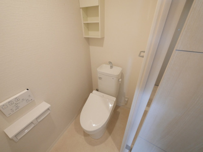 【トイレ】 | フェンテ・イーストⅡ | 落ち着いた色調のトイレです