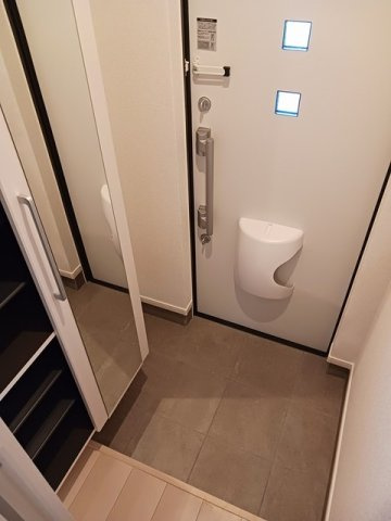 アルドールＭの玄関