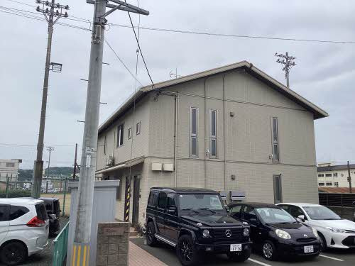 ルリエの駐車場