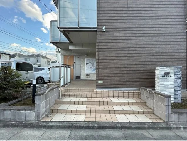 【エントランス】 | ミランダエレガンス