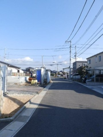 メイプルガーデンの駐車場