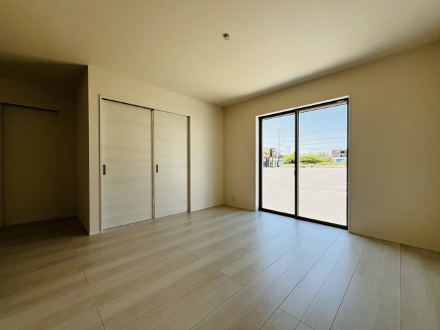 半田市宮本町六丁目213番8『仲介手数料無料』新築一戸建て・建売の居間・リビング