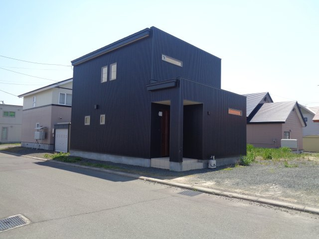 北見市西三輪3丁目752番33、752番70　中古売家