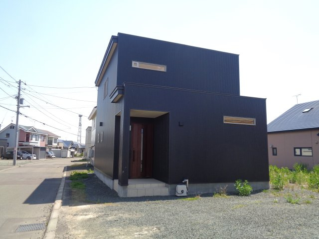 北見市西三輪3丁目752番33、752番70　中古売家の外観