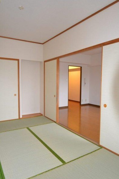 杉並区上井草１丁目の賃貸マンションの和室