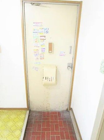 新百合ヶ丘壱番館の玄関