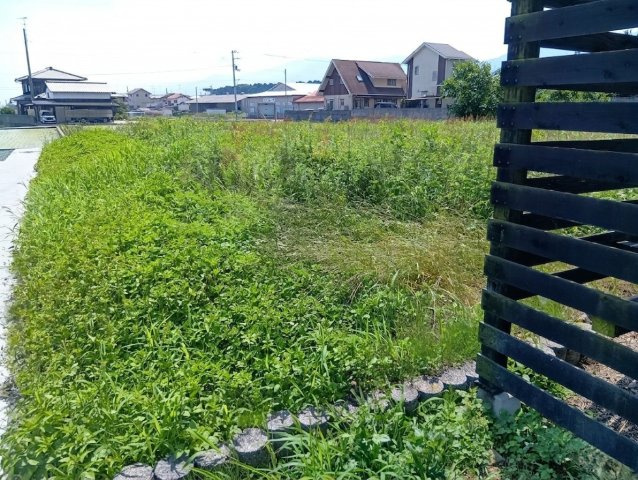 西条市小松町南川の売地